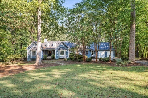 Homes For Sale - 174 Hunters Glen Drive<br/> Summerfield, NC 27358