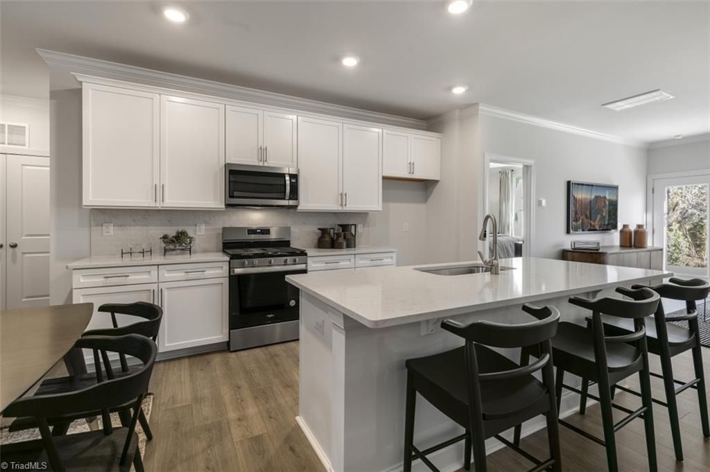 Photo of 129 Briarwood Lane, Bermuda Run, NC 27006 (MLS # 1207875)