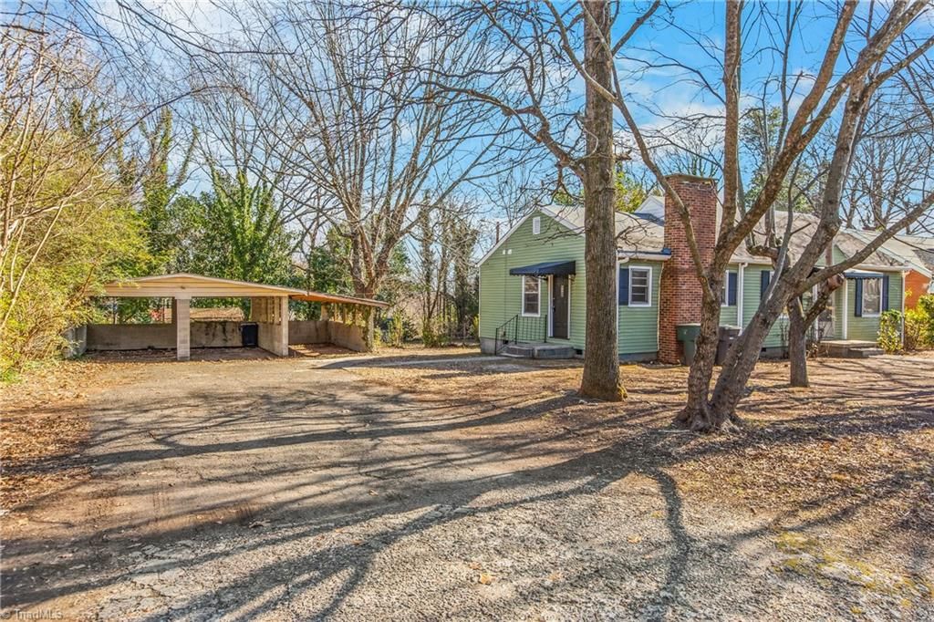 Photo of 2021 Cannon Avenue, Winston-Salem, NC 27105 (MLS # 1208288)