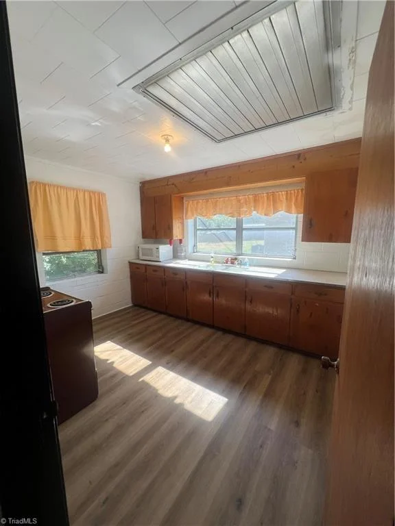 12 Crutchfield Avenue, photo 3 of 5