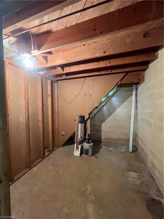 12 Crutchfield Avenue, photo 5 of 5