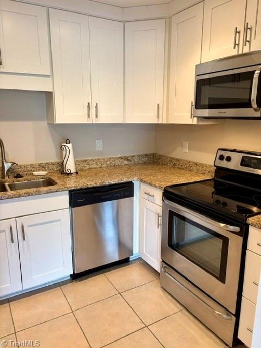 Photo of 3201 Bermuda Village VLG, Bermuda Run, NC 27006 (MLS # 1225533)