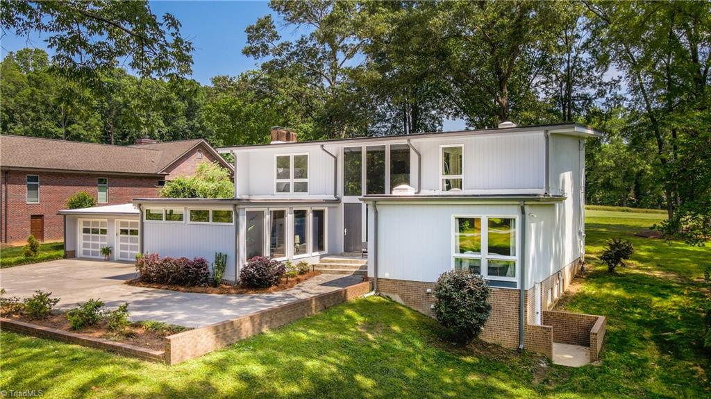 3307 Gaston Road
