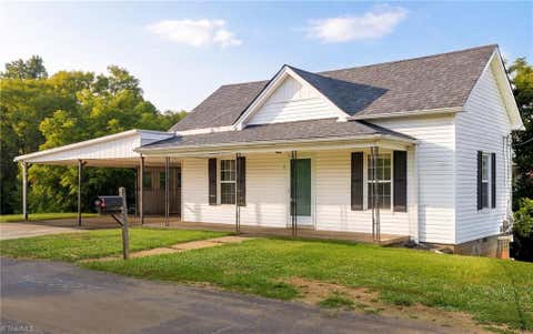 Homes For Sale - 11 Hackney Street<br/> Lexington, NC 27292