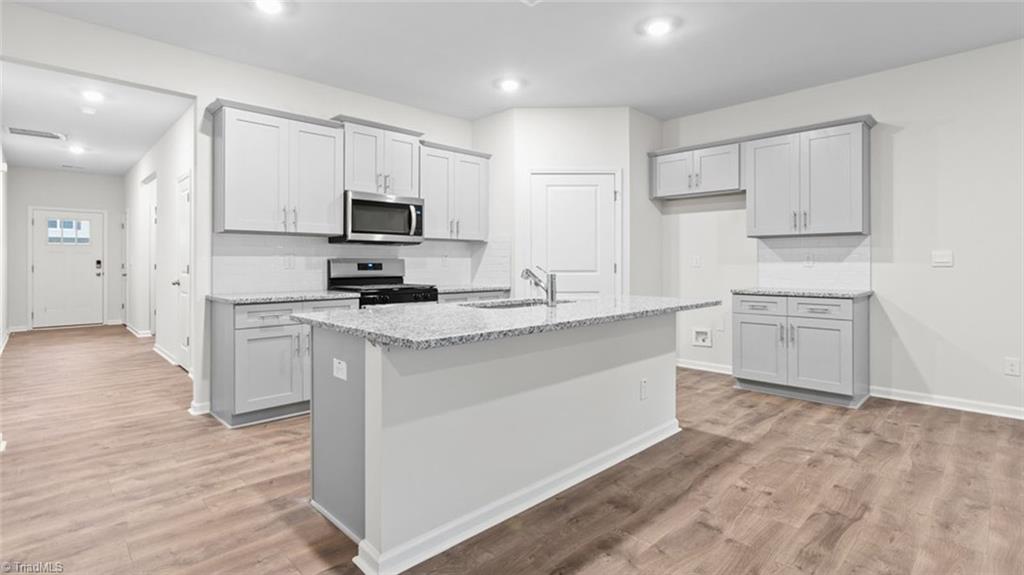 6701 Grogan Hill Road, Whitsett, North Carolina image 13