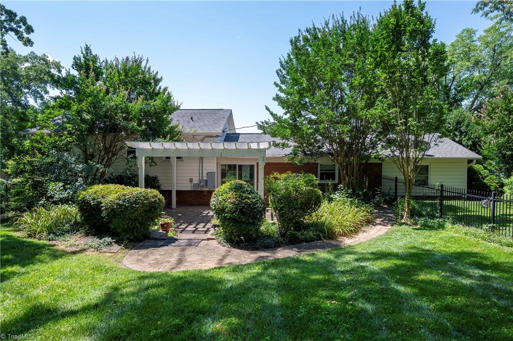 7531 Rondex Lane