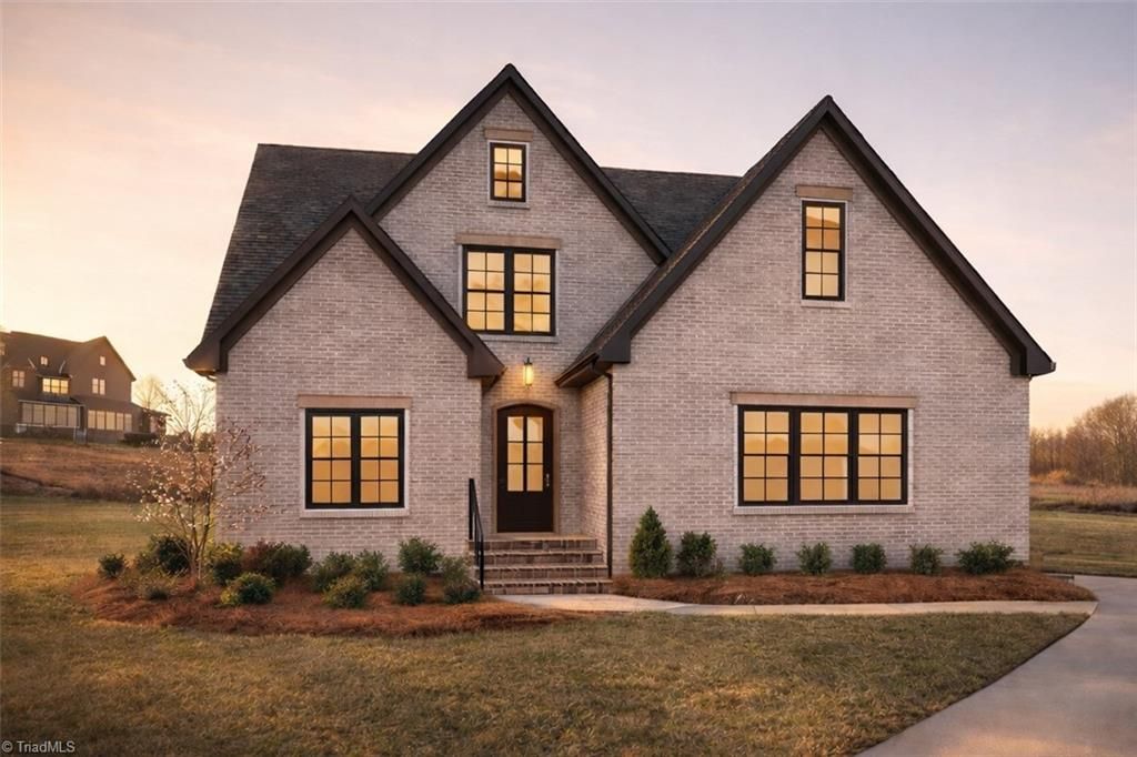 Photo of 3048 Scarlet Tanager Drive, Winston-Salem, NC 27106 (MLS # 1203664)