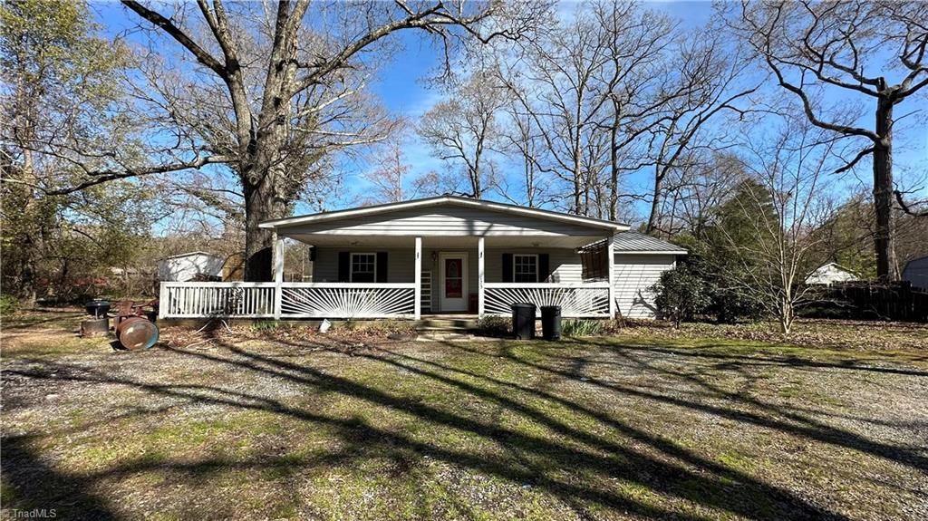 Photo 1 of 11 of 123 Horneytown Road house