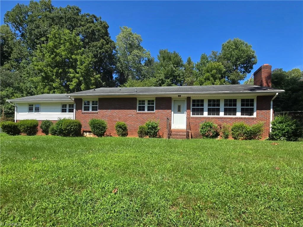 5167 N Cherry Street, Winston-salem, NC, 27105