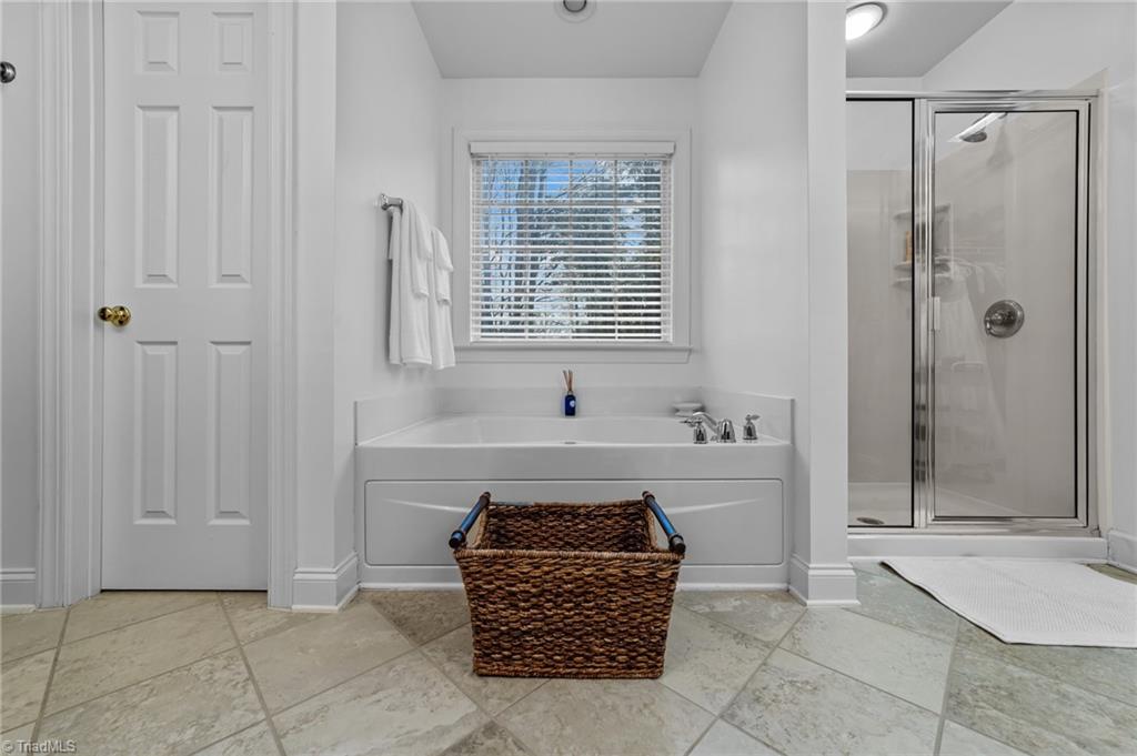 404 Hannah Mckenzie Drive, Greensboro, North Carolina image 31