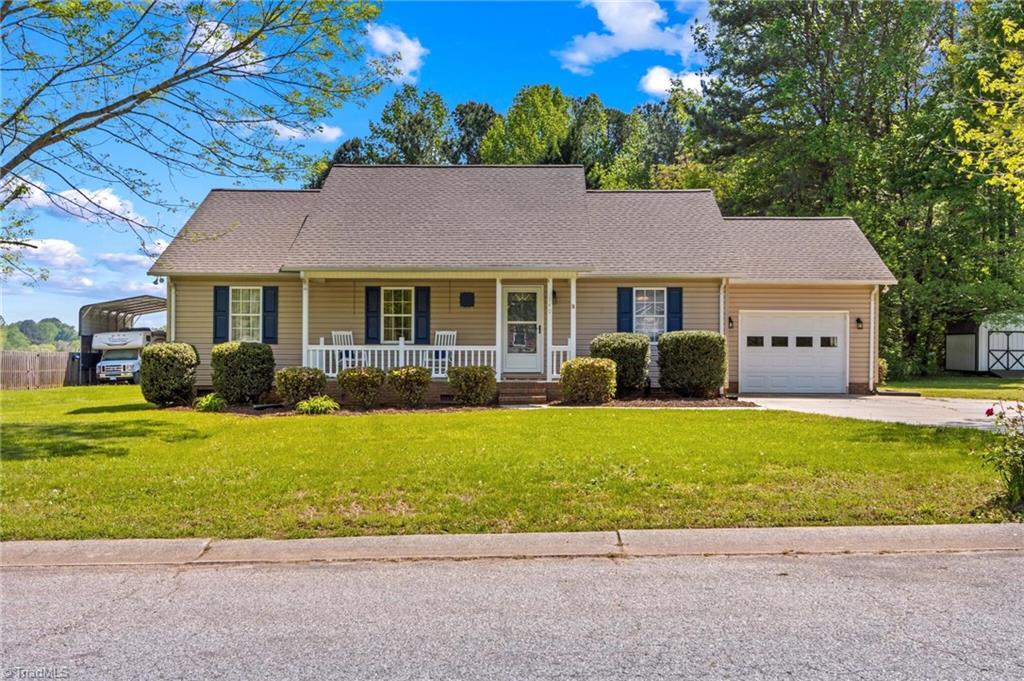 140 Hazelwood Drive, Rockwell, North Carolina image 1