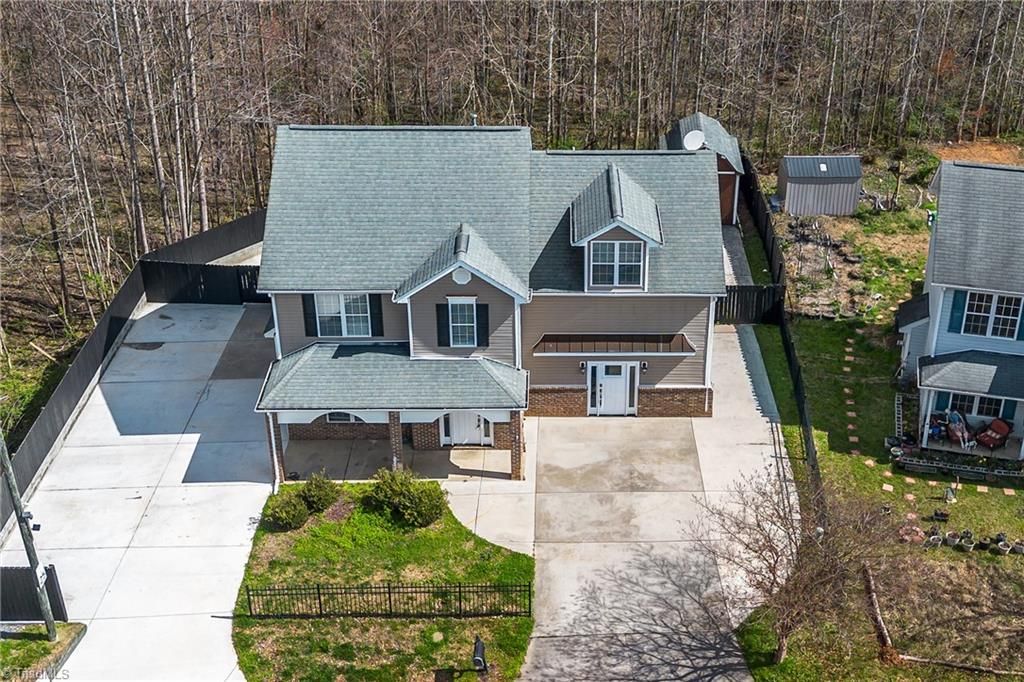 Photo of 5663 Fairway Forest Drive, Winston-Salem, NC 27105 (MLS # 1212534)