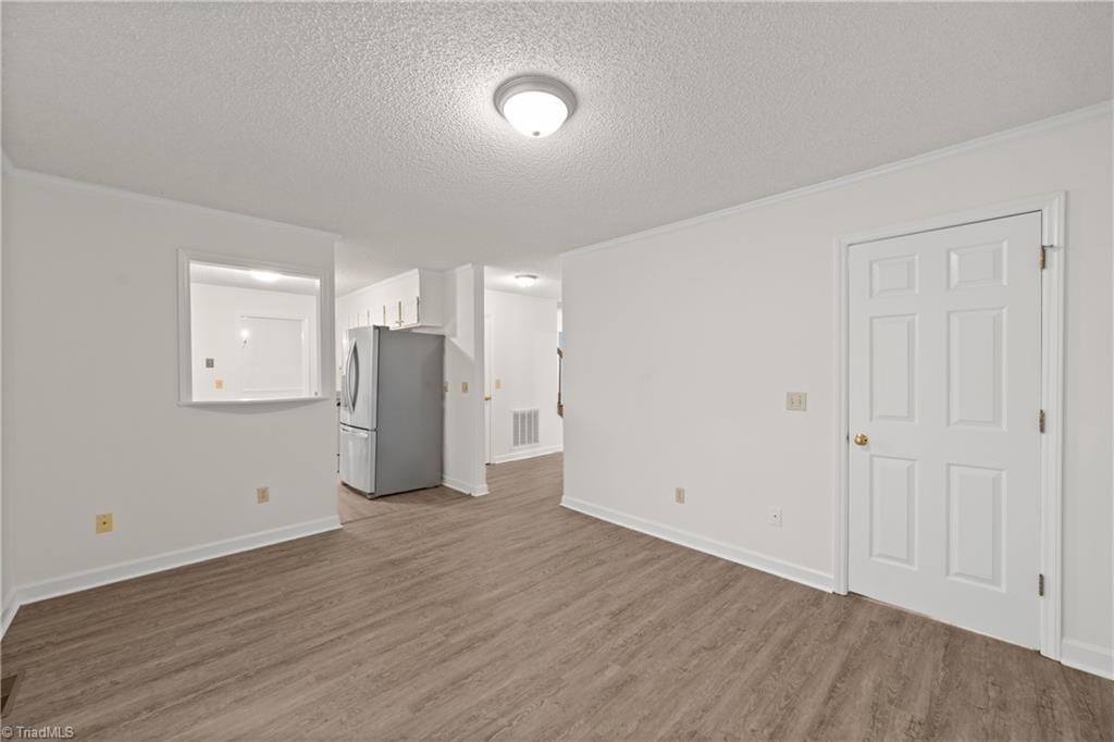 Winston-Salem, North Carolina 27104, United States, 4 Bedrooms Bedrooms, ,3 BathroomsBathrooms,Residential,Active,185638