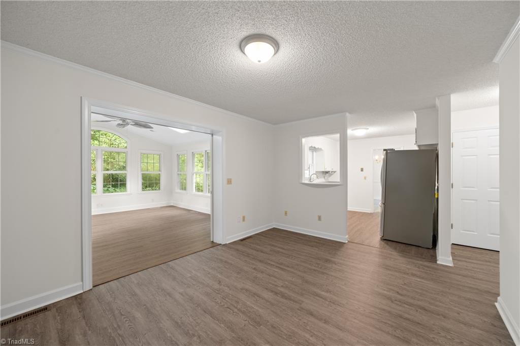 Winston-Salem, North Carolina 27104, United States, 4 Bedrooms Bedrooms, ,3 BathroomsBathrooms,Residential,Active,185638