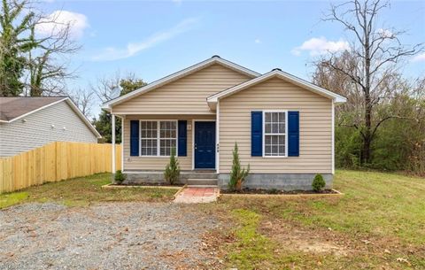 605 Denny Road Greensboro NC 27405