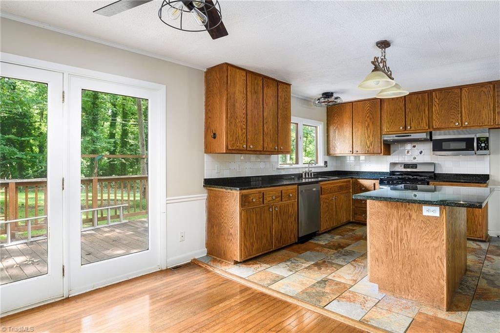 3010 Stratford Drive, Greensboro, North Carolina image 8