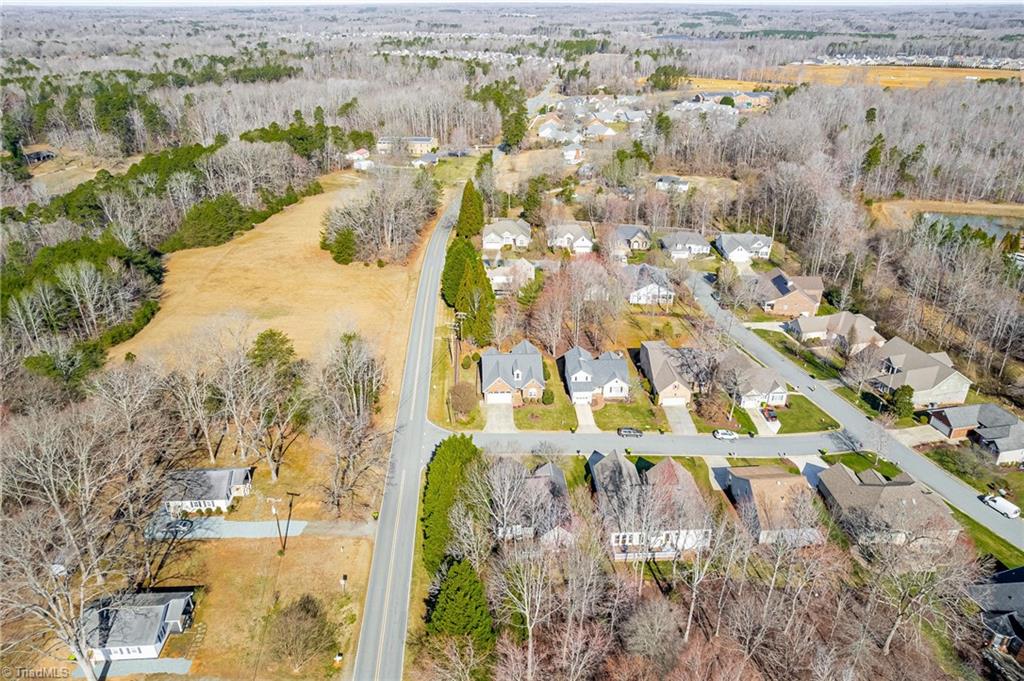 2 Poplar Avenue, Elon, North Carolina image 33