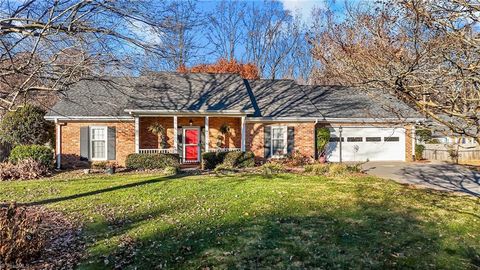 A home in Kernersville