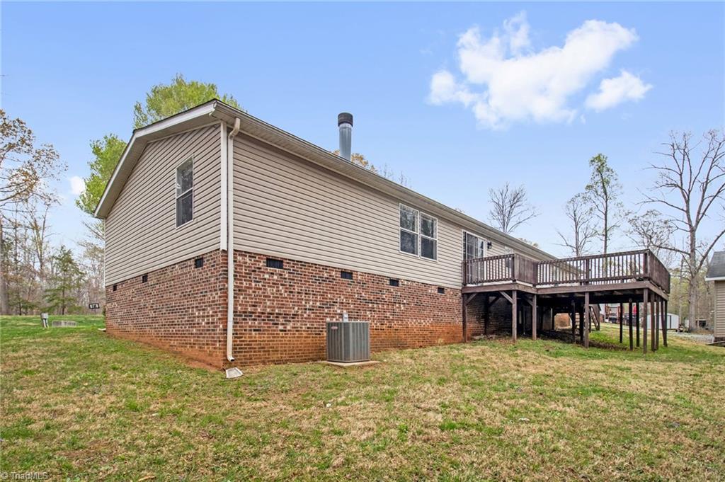 211 Falling Brook Road, Stokesdale, North Carolina image 37