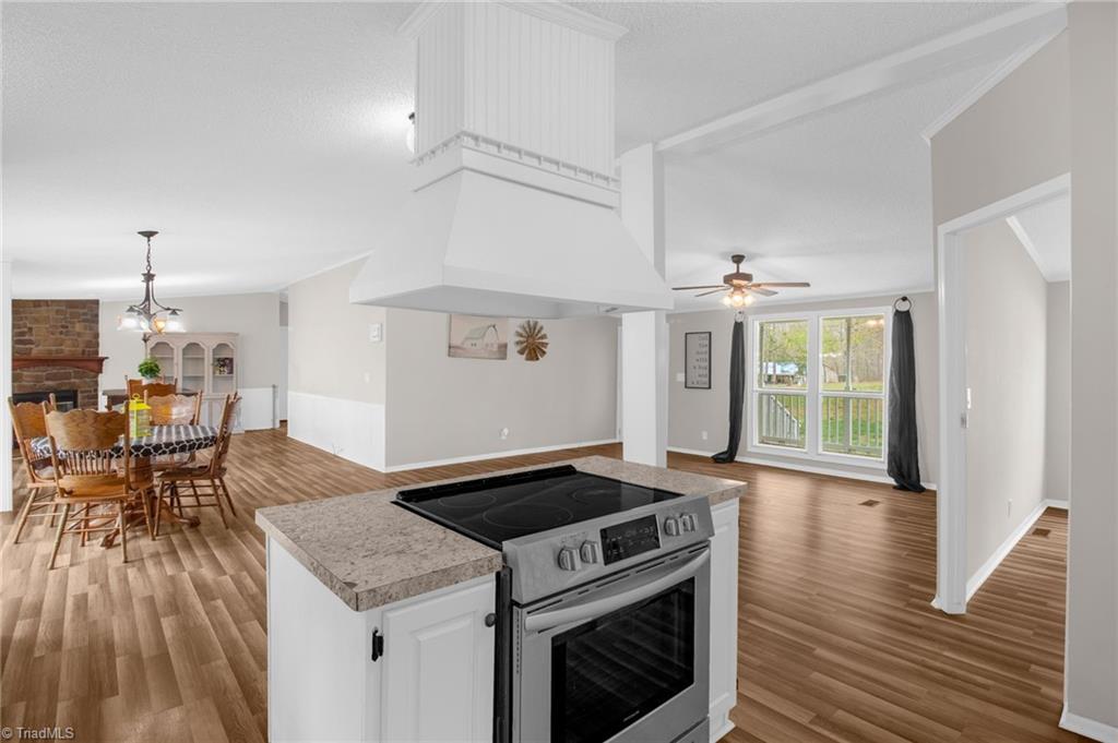 211 Falling Brook Road, Stokesdale, North Carolina image 17