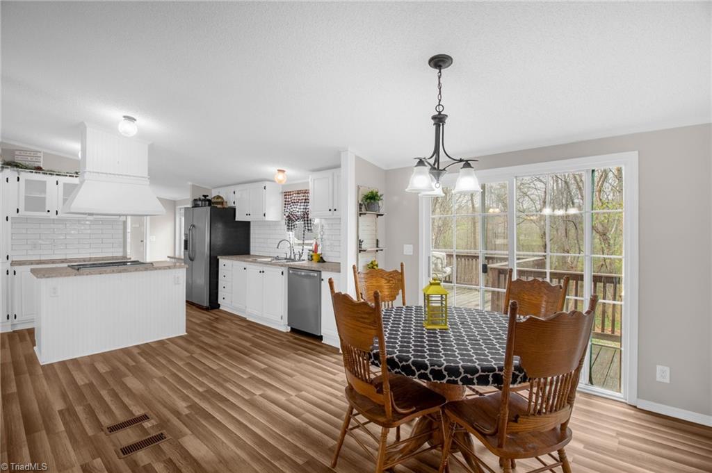 211 Falling Brook Road, Stokesdale, North Carolina image 11