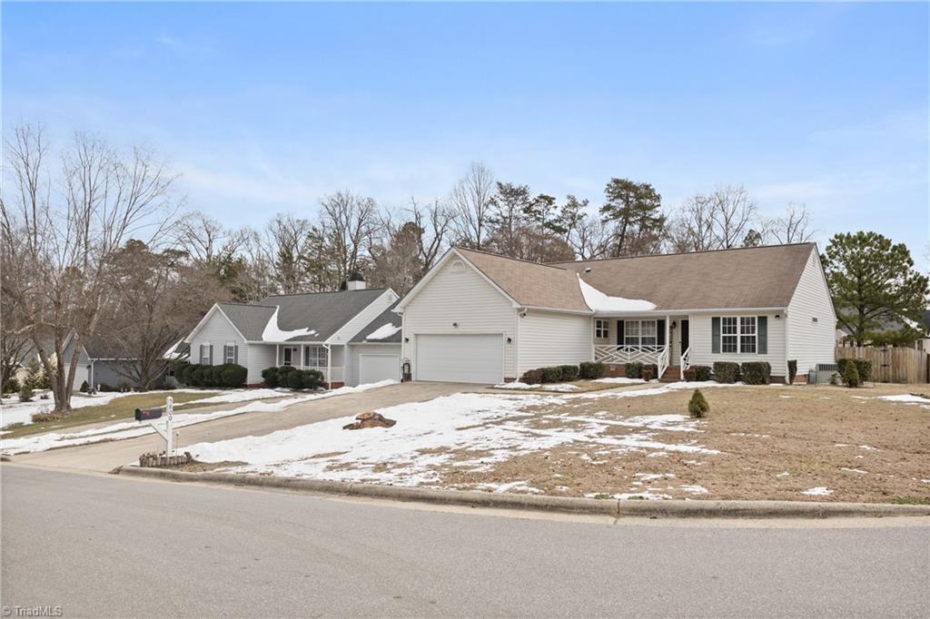 5800 Edgebrook Court