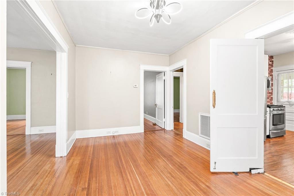 674 Chestnut Street, Greensboro, North Carolina image 17