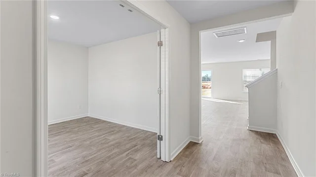 816 Quail Meadow Drive, photo 3 of 26