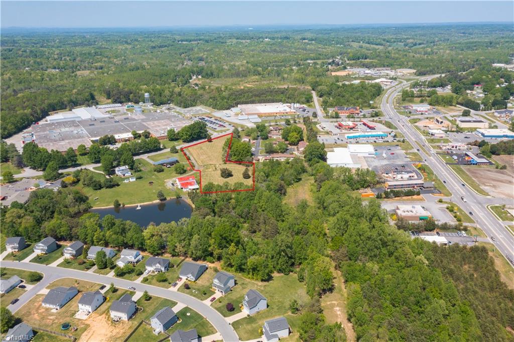 Vance Street Extension, Reidsville, North Carolina image 4