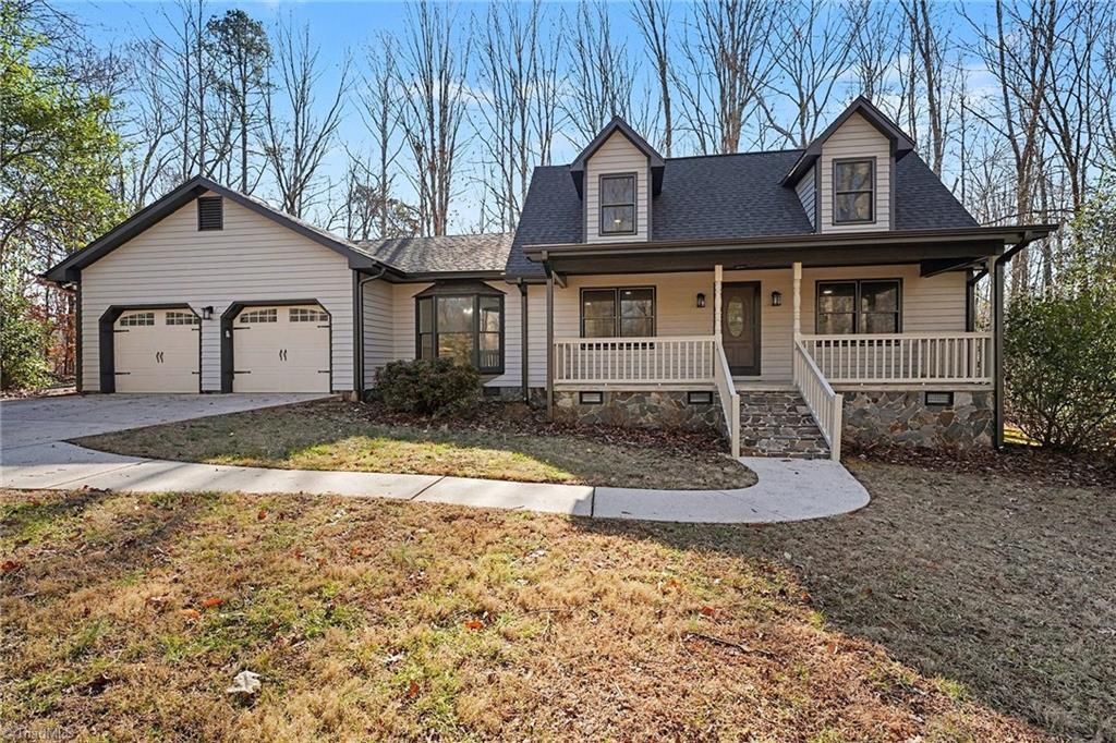 Photo of 2919 Shaw Street, Asheboro, NC 27205 (MLS # 1207251)