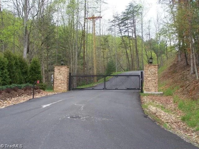 146 Fox Squirrel Circle, photo 4 of 6