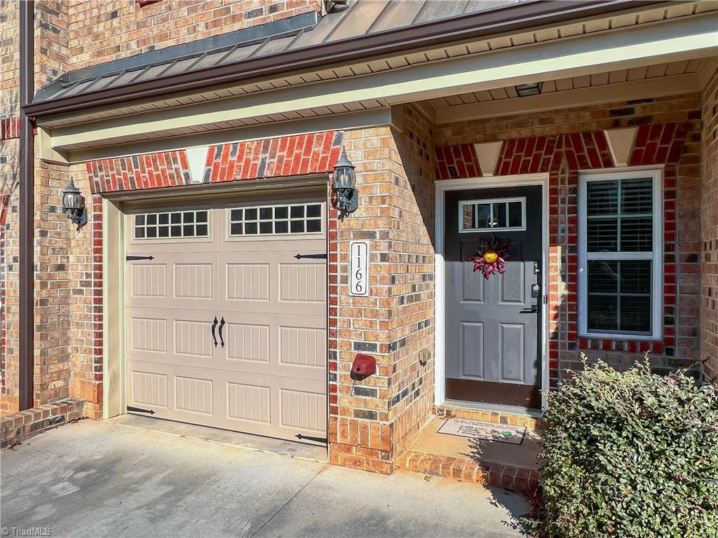 1166 Augustine Heights Drive