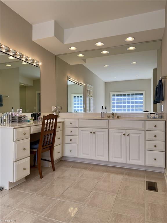 606 Dorado Circle, High Point, North Carolina image 22