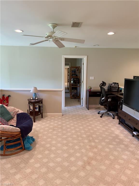 606 Dorado Circle, High Point, North Carolina image 32