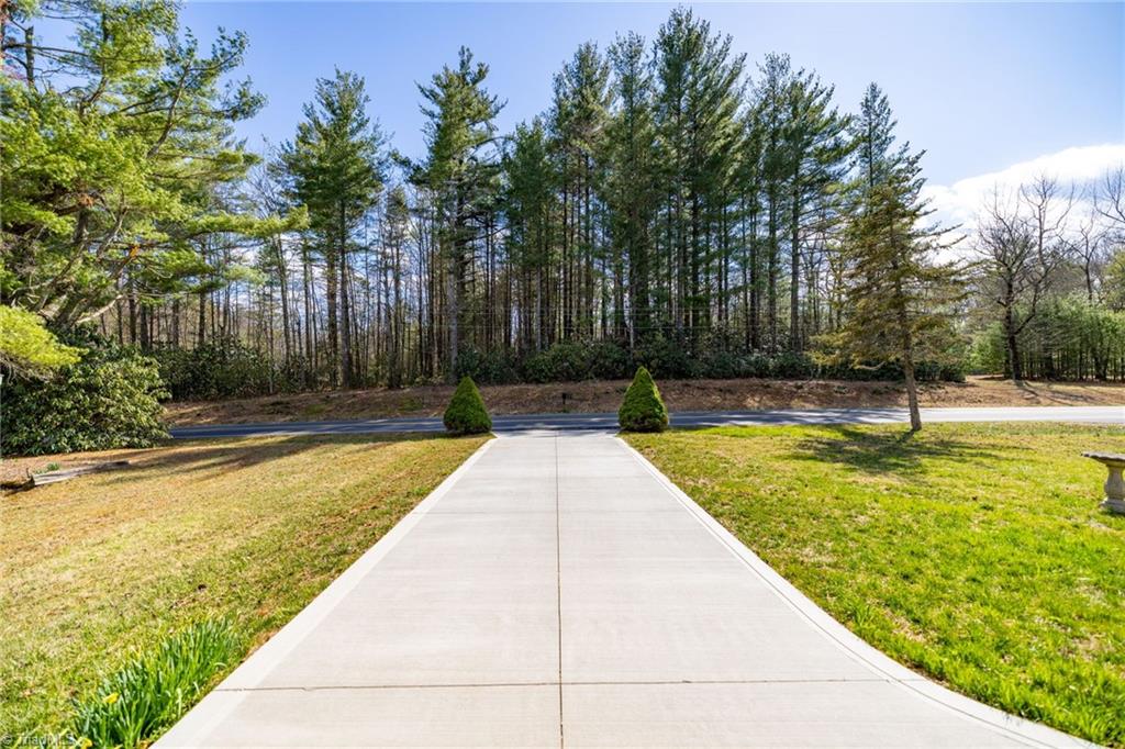 627 Saddle Mountain Church Road, Ennice, North Carolina image 42