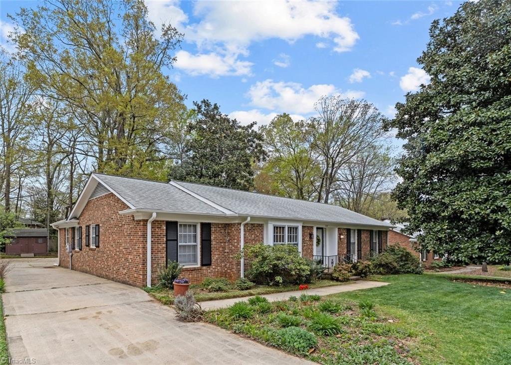 3319 Windrift Drive, Greensboro, North Carolina image 1