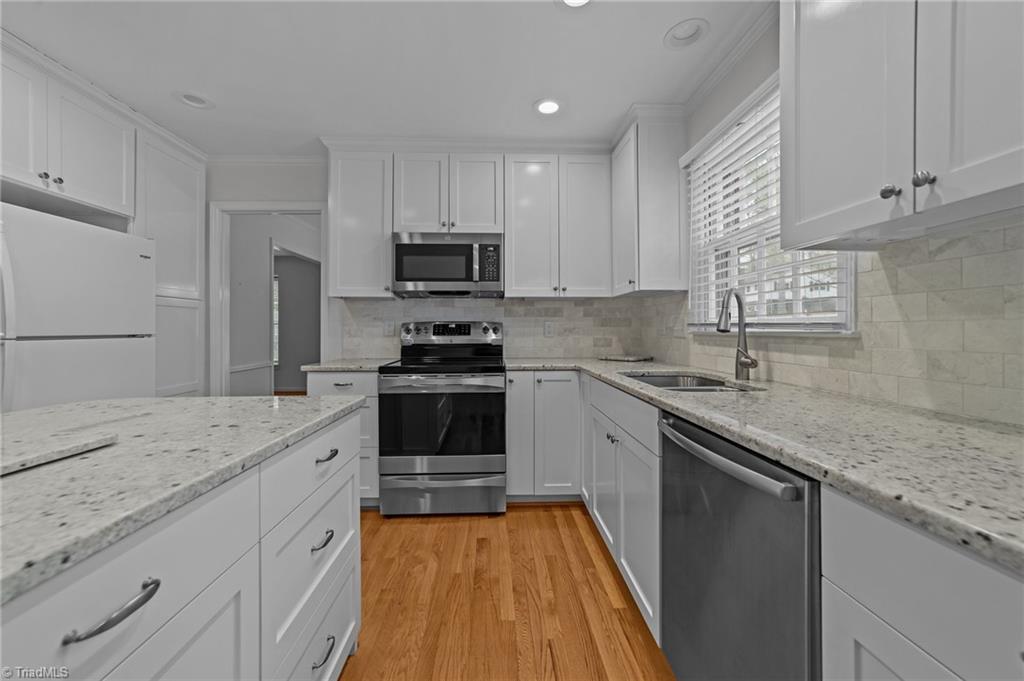 3319 Windrift Drive, Greensboro, North Carolina image 14