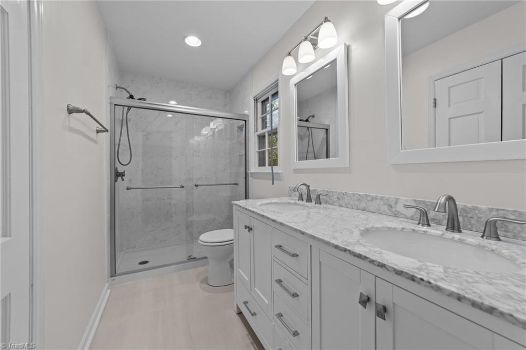 3319 Windrift Drive, Greensboro, North Carolina image 7
