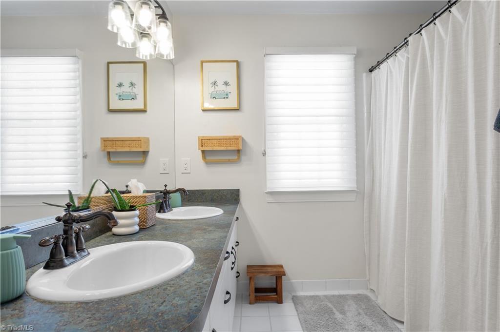 701 Waycross Drive, Greensboro, North Carolina image 29