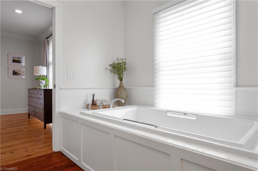 701 Waycross Drive, Greensboro, North Carolina image 24