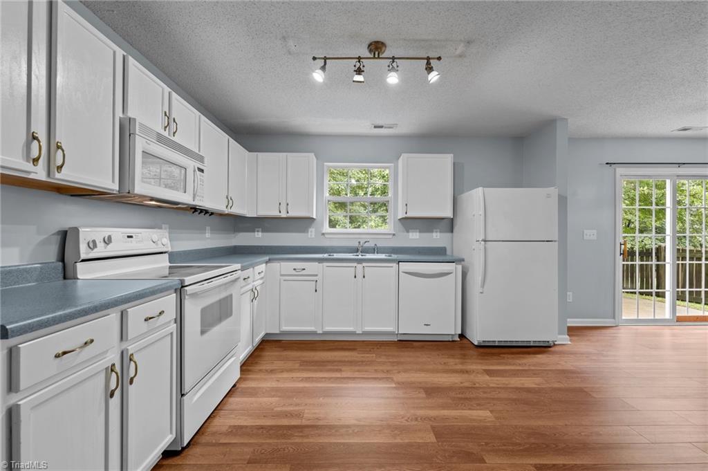 219 Calla Lilly Lane, Kernersville, North Carolina image 32