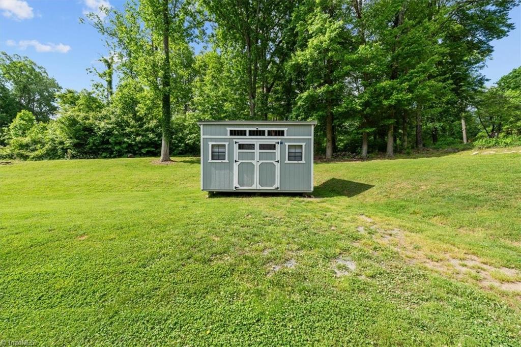 836 Greystone Road, Asheboro, North Carolina image 37
