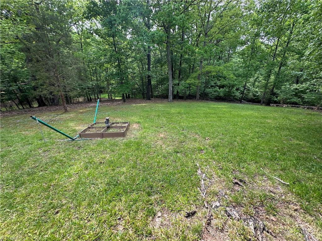127 Humming Bird Circle, New London, North Carolina image 27