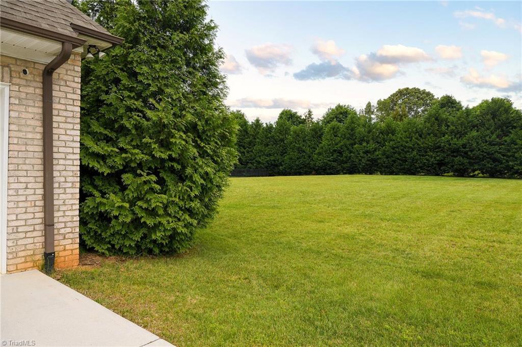 8004 Perlette Court, Kernersville, North Carolina image 36