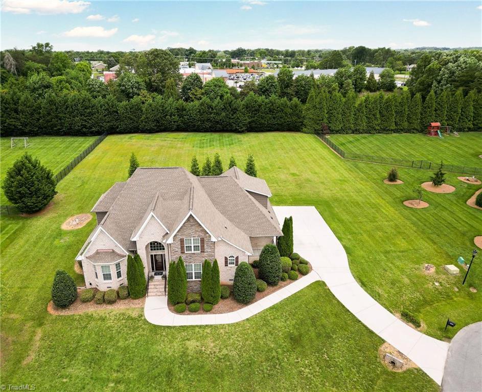 8004 Perlette Court, Kernersville, North Carolina image 38