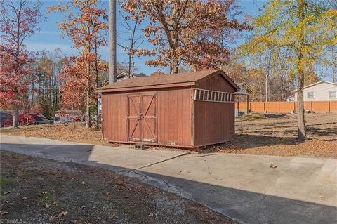 A home in Archdale