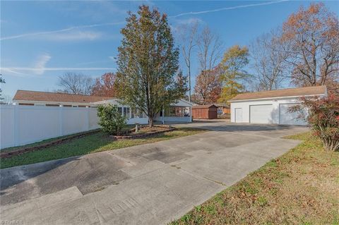 A home in Archdale