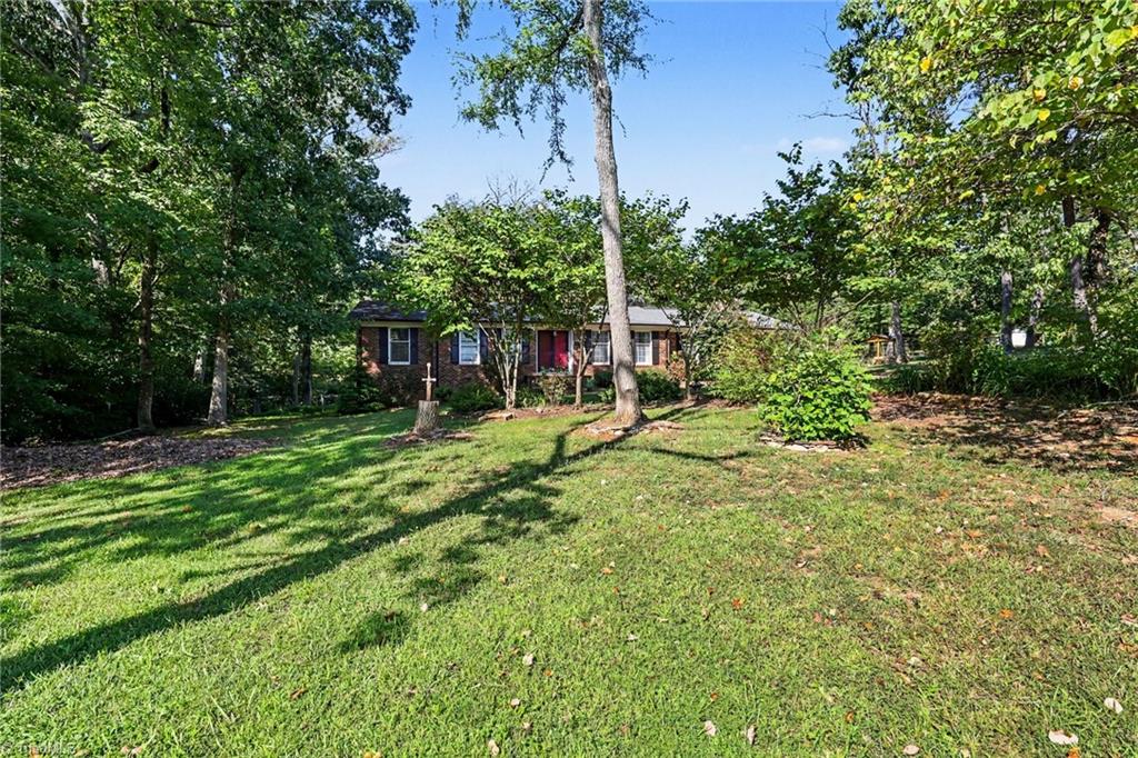 Photo of 1210 Billy Walker Road, Asheboro, NC 27205 (MLS # 1236770)