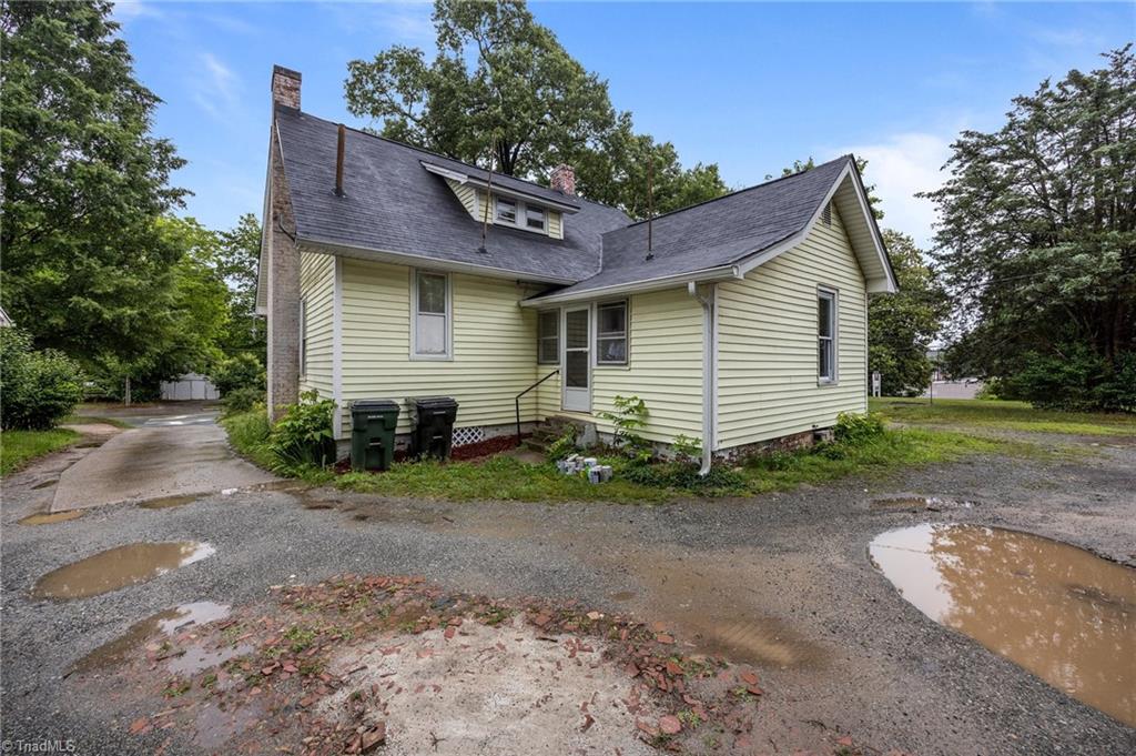 421 Morehead Street, Burlington, North Carolina image 3