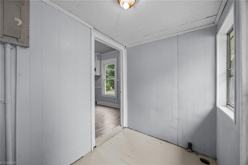 421 Morehead Street, Burlington, North Carolina image 22